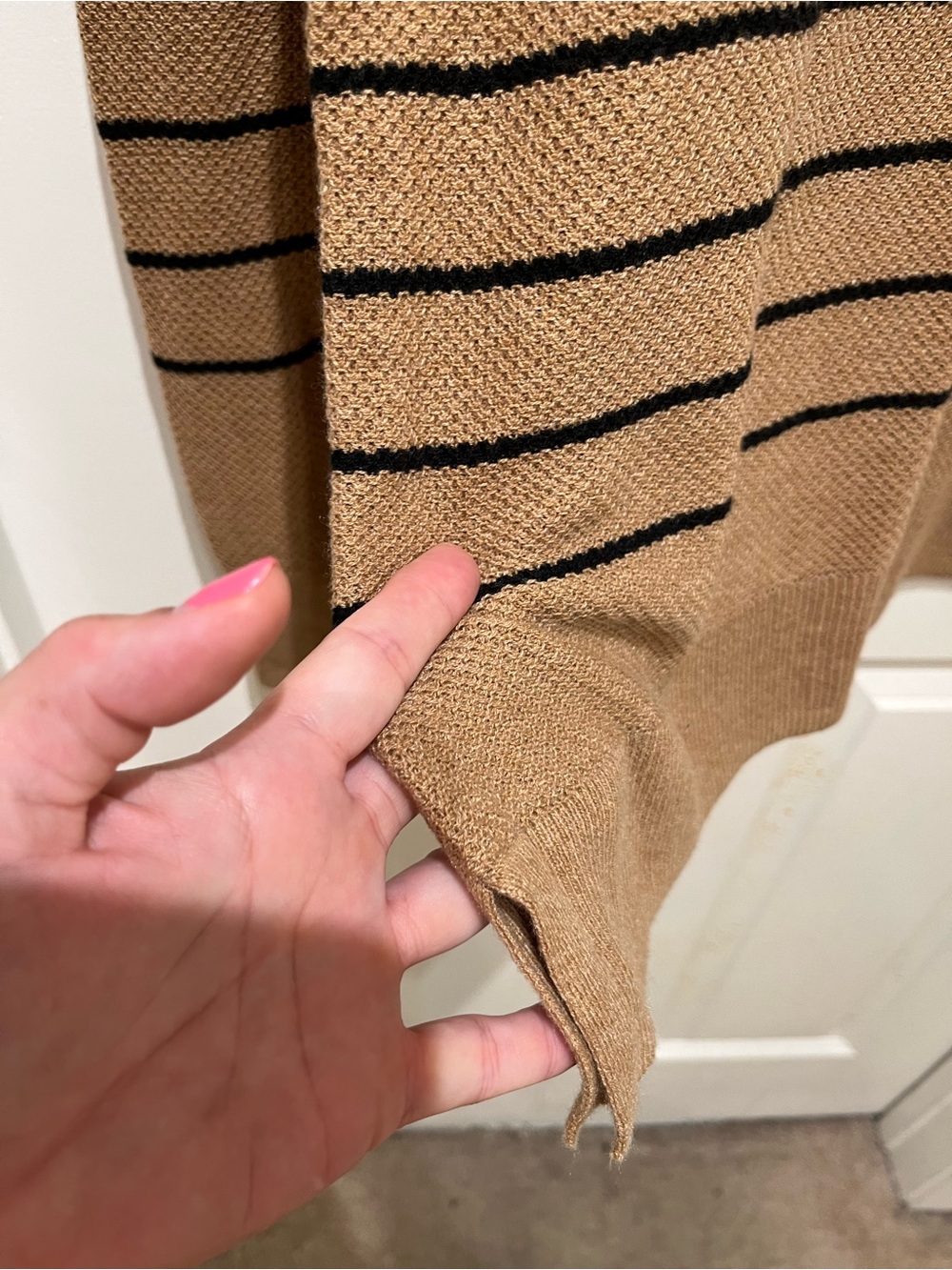 NWT GAP Textured Striped Crewneck Sweater Camel Color with Black Stripes Size XS - Picture 6 of 12